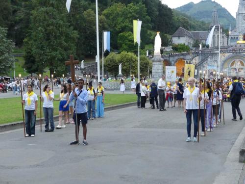 2024 08 06-9-procession-mariale-11