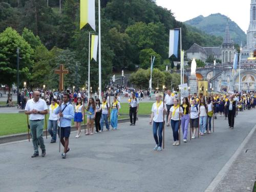 2024 08 06-9-procession-mariale-12