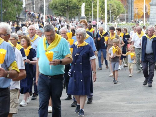 2025 08 07- -05-procession-mariale-12