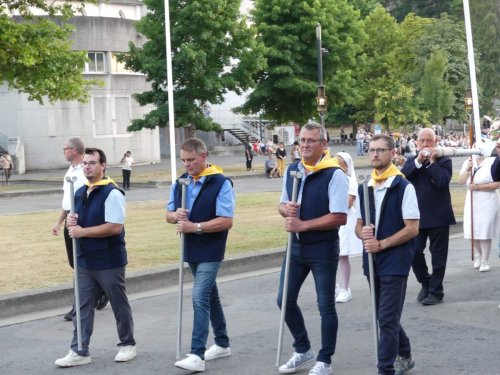 2025 08 07- -05-procession-mariale-17