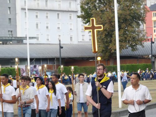 2025 08 07- -05-procession-mariale-18