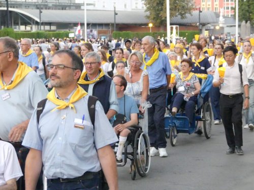 2025 08 07- -05-procession-mariale-22