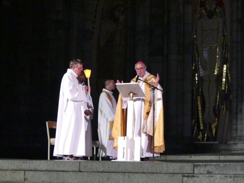 2025 08 07- -05-procession-mariale-49
